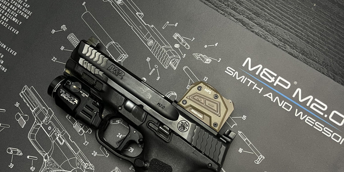 Open vs. Closed Emitter: Best Red Dot for Your Pistol